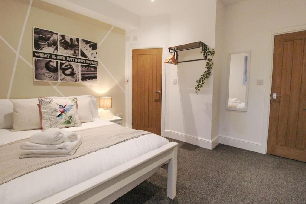 Spacious 1 Bed Apartment 1 Minute Walk From Square Nottingham Extérieur photo