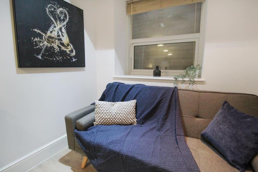 Spacious 1 Bed Apartment 1 Minute Walk From Square Nottingham Extérieur photo