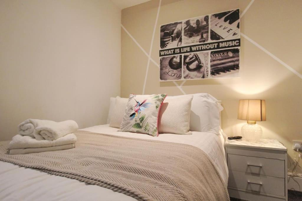 Spacious 1 Bed Apartment 1 Minute Walk From Square Nottingham Extérieur photo