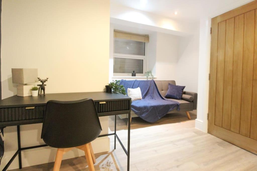 Spacious 1 Bed Apartment 1 Minute Walk From Square Nottingham Extérieur photo